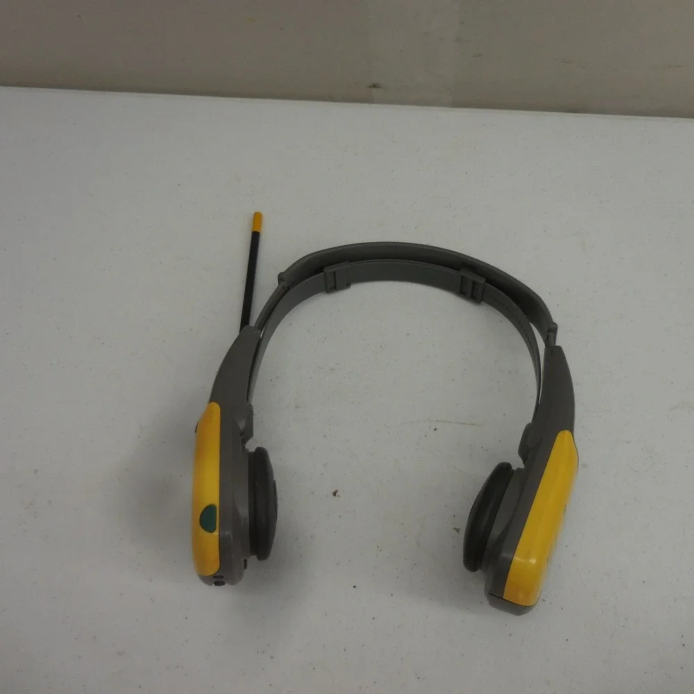Sony Sports Walkman SRF-HM55 FM AM Radio Headphones Grey Yellow Vintage Tested